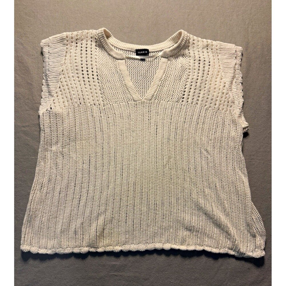 Torrid White Solid Open-Knit Sweater Vest V-Neck Sleeveless Women Plus 2XL